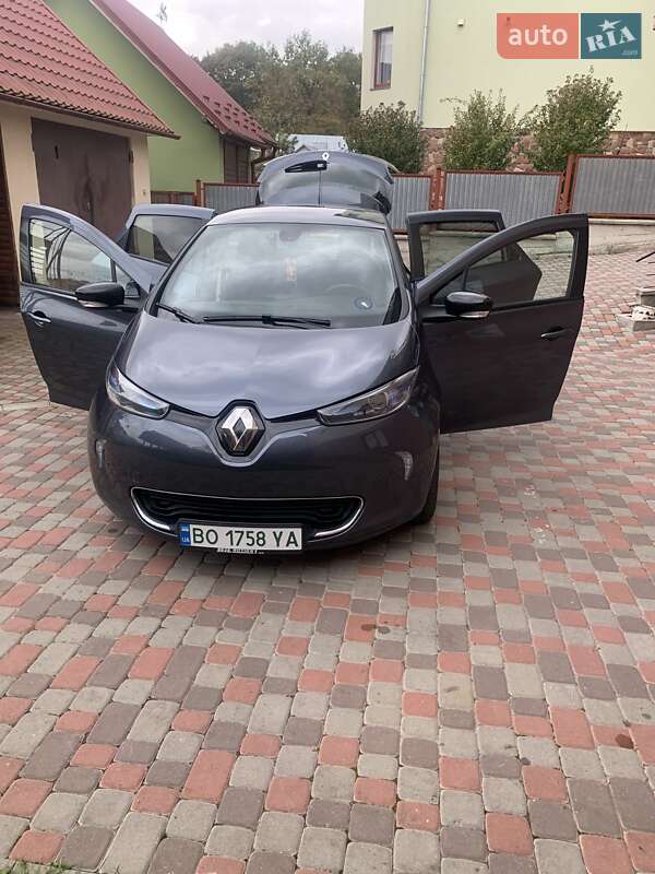 Хэтчбек Renault Zoe 2017 в Тернополе
