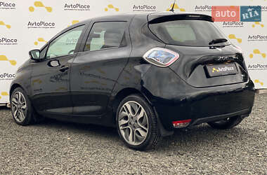 Хэтчбек Renault Zoe 2016 в 