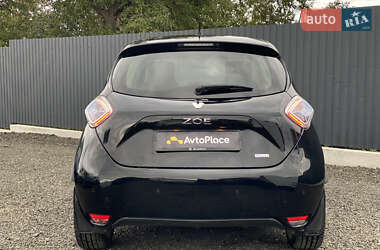 Хэтчбек Renault Zoe 2016 в 