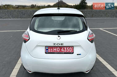 Хэтчбек Renault Zoe 2021 в 