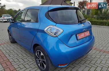 Хетчбек Renault Zoe 2018 в 