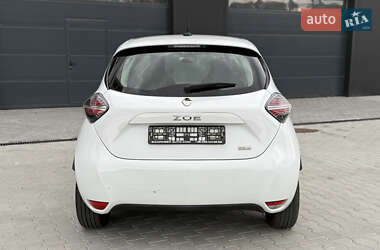Хэтчбек Renault Zoe 2020 в 