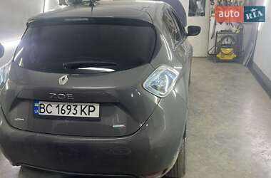 Хетчбек Renault Zoe 2017 в 