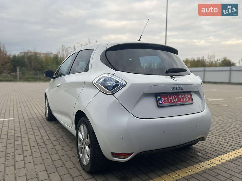 Хэтчбек Renault Zoe 2014 в Дубно