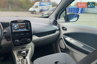 Хэтчбек Renault Zoe 2014 в 