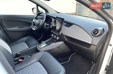 Хетчбек Renault Zoe 2022 в 