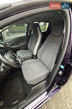 Хетчбек Renault Zoe 2021 в  фото 14 Хетчбек Renault Zoe 2021 в