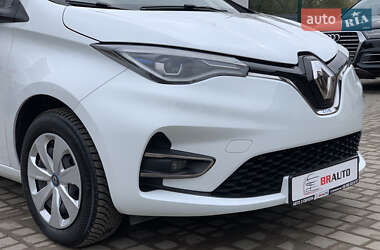 Хэтчбек Renault Zoe 2020 в 
