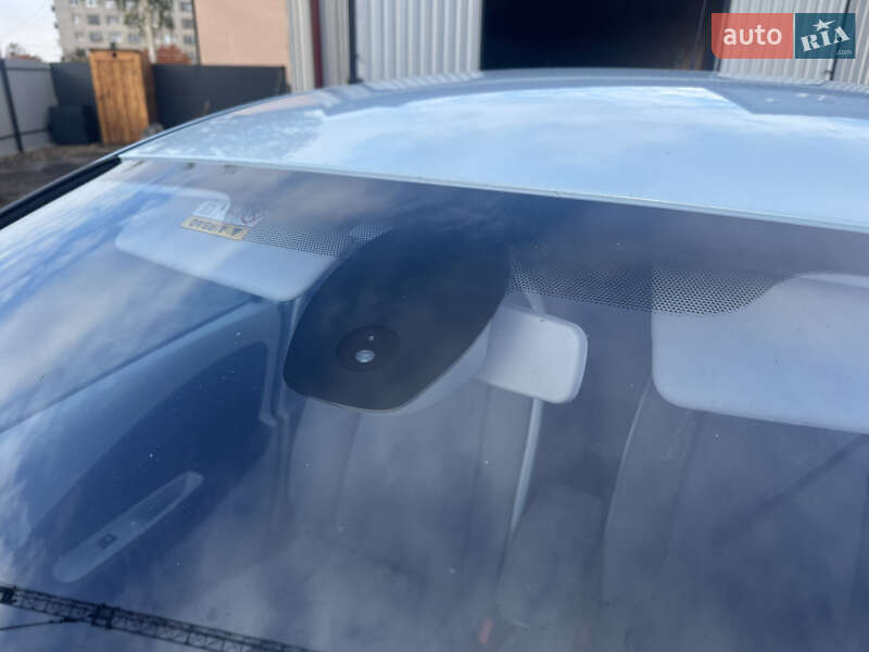 Хэтчбек Renault Zoe 2016 в Сокале