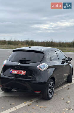 Хэтчбек Renault Zoe 2018 в 