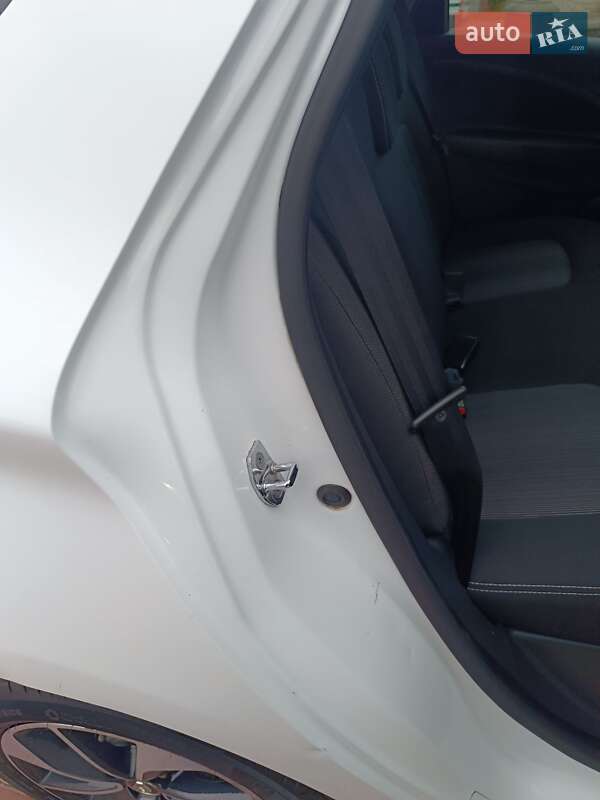 Хэтчбек Renault Zoe 2019 в Ровно