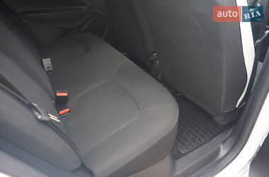 Хэтчбек Renault Zoe 2020 в 