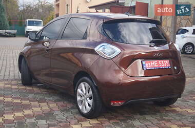 Хэтчбек Renault Zoe 2015 в 