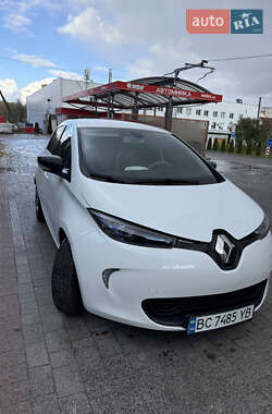 Хэтчбек Renault Zoe 2018 в 