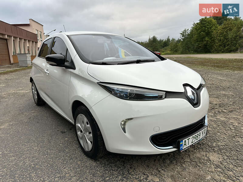 Хэтчбек Renault Zoe 2013 в Калуше
