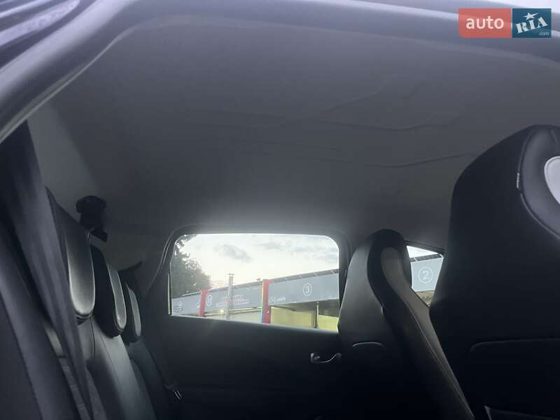 Хэтчбек Renault Zoe 2022 в Дубно