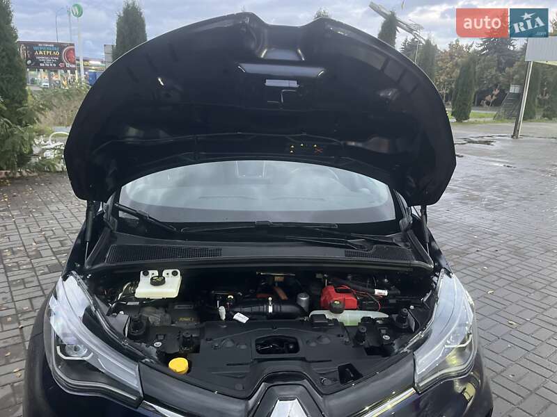 Хэтчбек Renault Zoe 2022 в Дубно