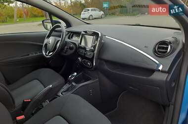 Хэтчбек Renault Zoe 2018 в 