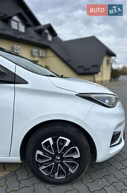 Хэтчбек Renault Zoe 2021 в 