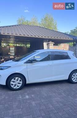 Хэтчбек Renault Zoe 2017 в Остроге