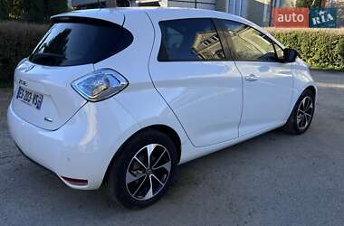 Хэтчбек Renault Zoe 2017 в 