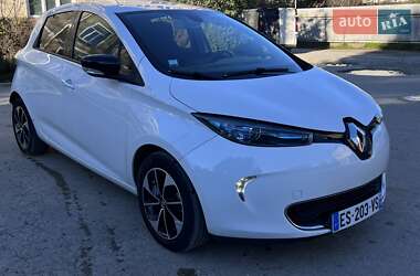 Хэтчбек Renault Zoe 2017 в 