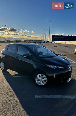 Хэтчбек Renault Zoe 2014 в 