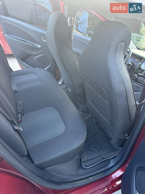 Хетчбек Renault Zoe 2018 в Львові фото 9 Хетчбек Renault Zoe 2018 в Львові