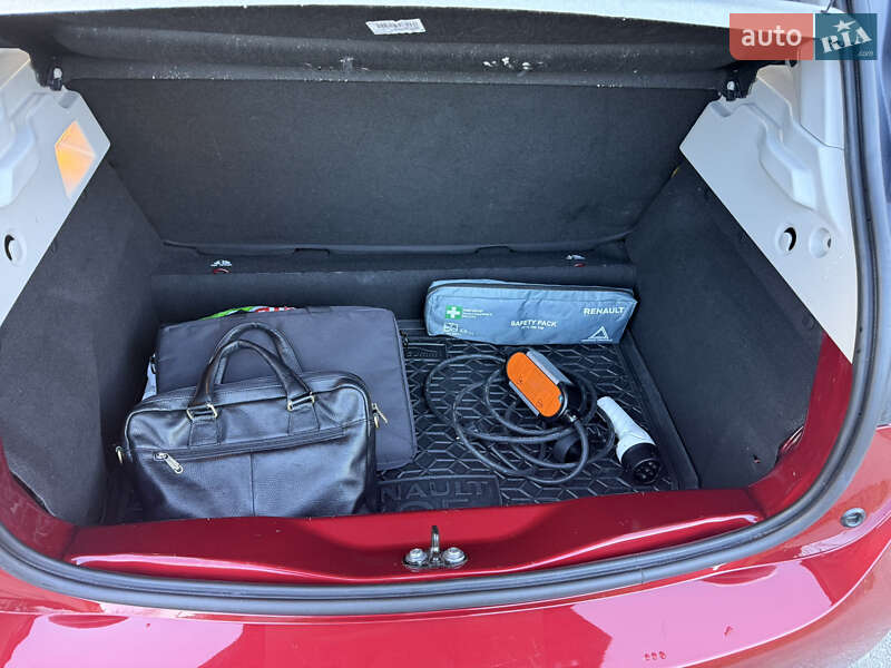 Хетчбек Renault Zoe 2018 в Львові фото 14 Хетчбек Renault Zoe 2018 в Львові