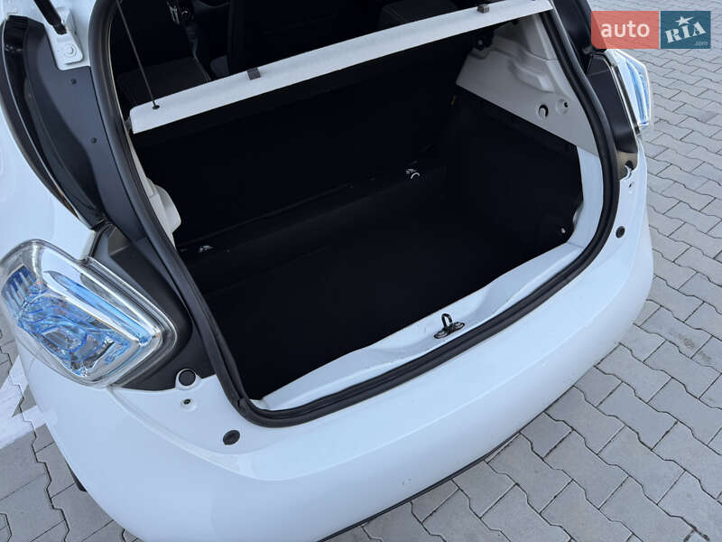 Хэтчбек Renault Zoe 2017 в Дубно фото 43 Хэтчбек Renault Zoe 2017 в Дубно