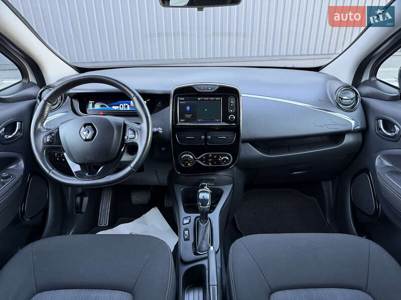 Хэтчбек Renault Zoe 2017 в Дубно фото 49 Хэтчбек Renault Zoe 2017 в Дубно