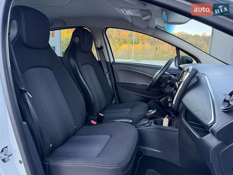 Хэтчбек Renault Zoe 2017 в Дубно фото 56 Хэтчбек Renault Zoe 2017 в Дубно