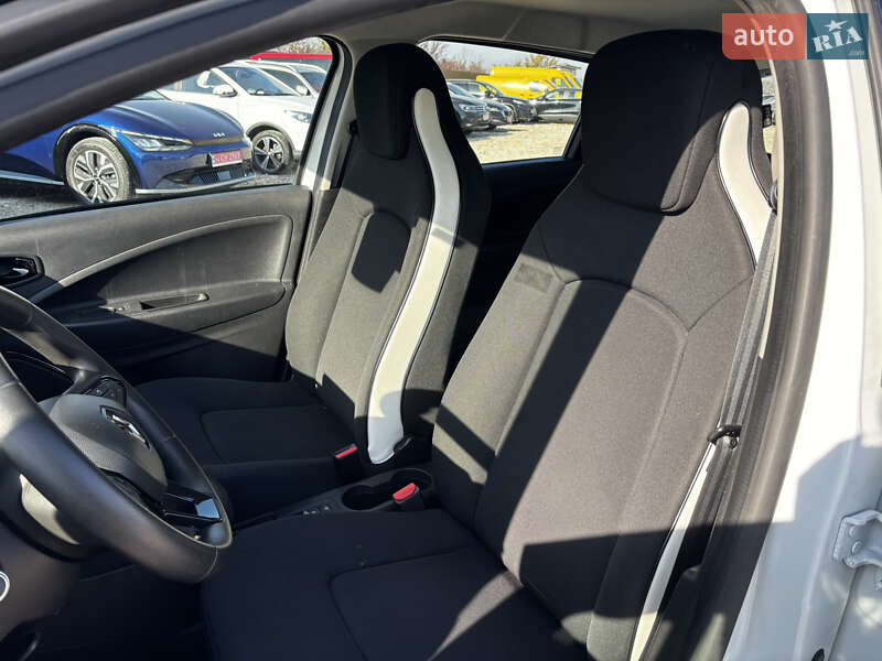 Хэтчбек Renault Zoe 2020 в Львове фото 17 Хэтчбек Renault Zoe 2020 в Львове