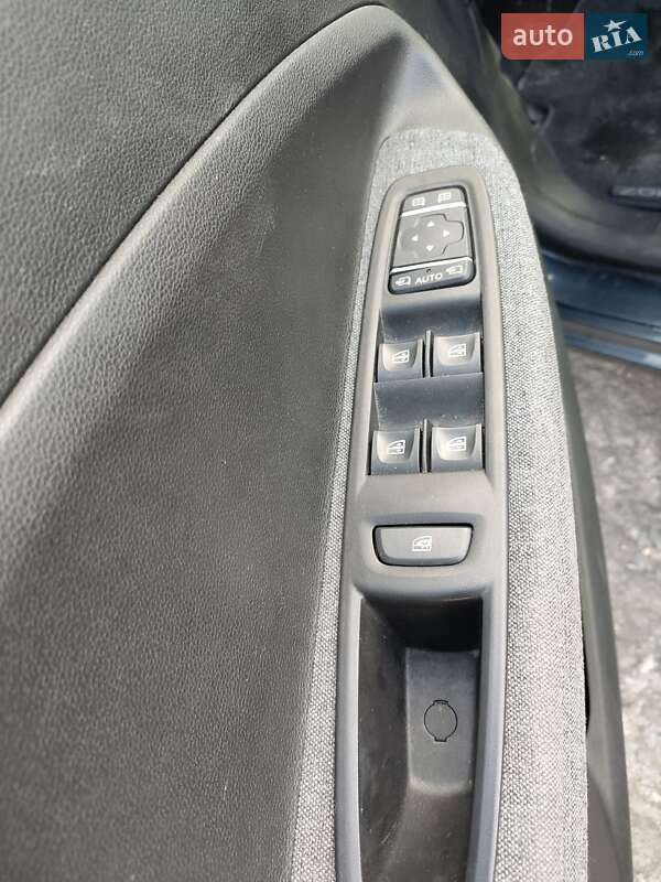 Хетчбек Renault Zoe 2019 в Тернополі фото 2 Хетчбек Renault Zoe 2019 в Тернополі