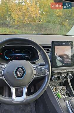 Хэтчбек Renault Zoe 2019 в 