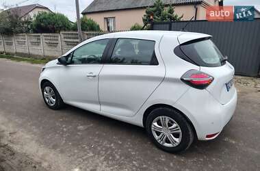 Хэтчбек Renault Zoe 2021 в 