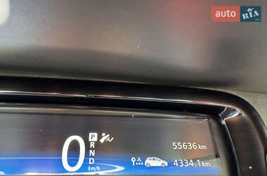 Хэтчбек Renault Zoe 2019 в 