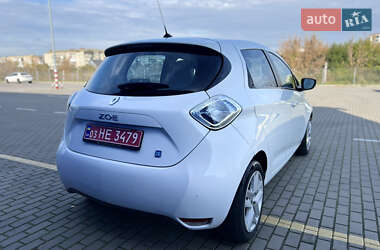 Хетчбек Renault Zoe 2014 в  фото 14 Хетчбек Renault Zoe 2014 в
