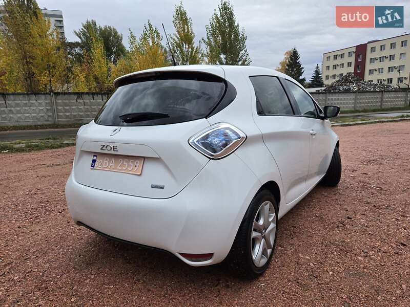 Хэтчбек Renault Zoe 2017 в Киеве фото 40 Хэтчбек Renault Zoe 2017 в Киеве