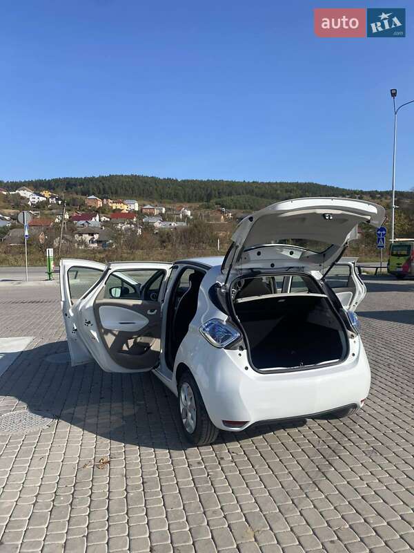 Хетчбек Renault Zoe 2017 в Бережанах фото 2 Хетчбек Renault Zoe 2017 в Бережанах