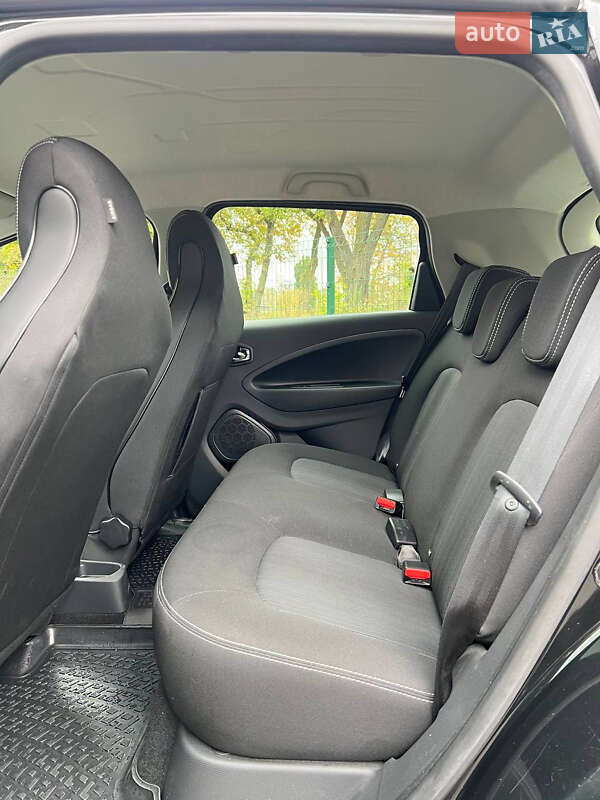 Хэтчбек Renault Zoe 2018 в Киеве фото 8 Хэтчбек Renault Zoe 2018 в Киеве