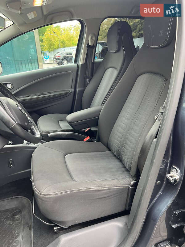 Хэтчбек Renault Zoe 2018 в Киеве