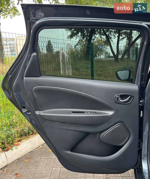 Хэтчбек Renault Zoe 2018 в Киеве