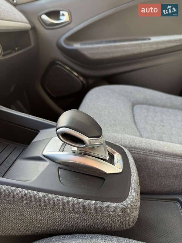 Хэтчбек Renault Zoe 2020 в Львове фото 13 Хэтчбек Renault Zoe 2020 в Львове