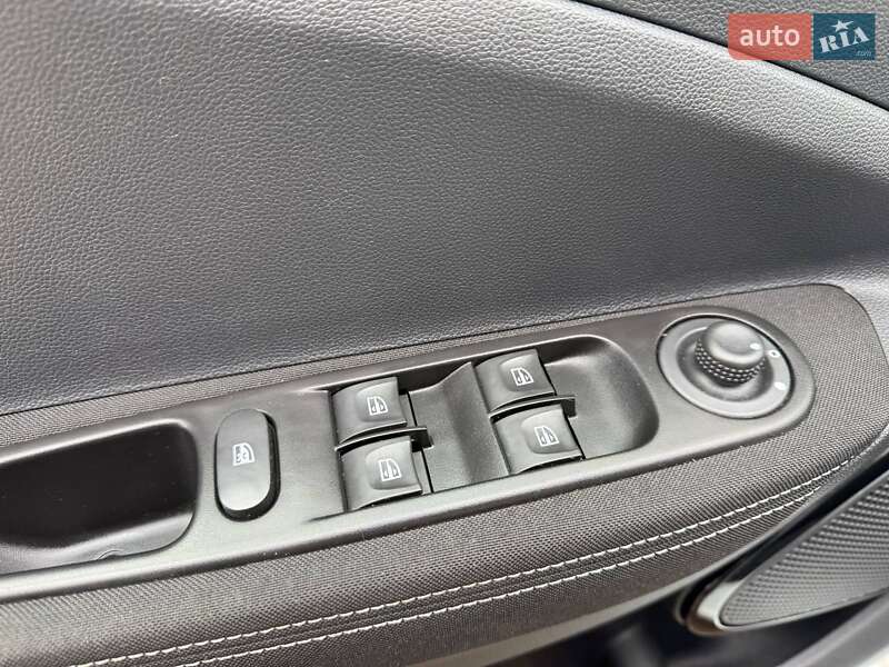 Хэтчбек Renault Zoe 2019 в Ровно