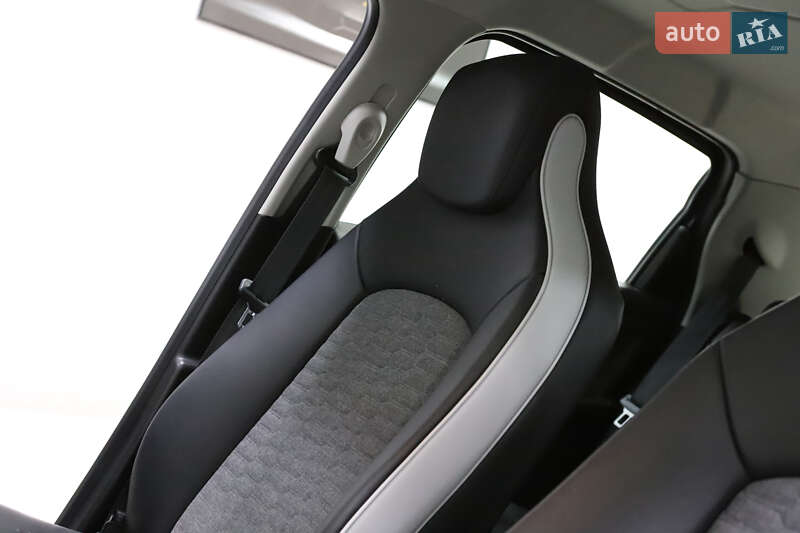 Хэтчбек Renault Zoe 2022 в Дрогобыче фото 48 Хэтчбек Renault Zoe 2022 в Дрогобыче