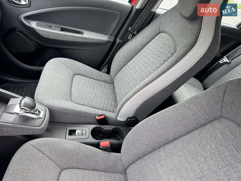 Хэтчбек Renault Zoe 2020 в Луцке фото 31 Хэтчбек Renault Zoe 2020 в Луцке