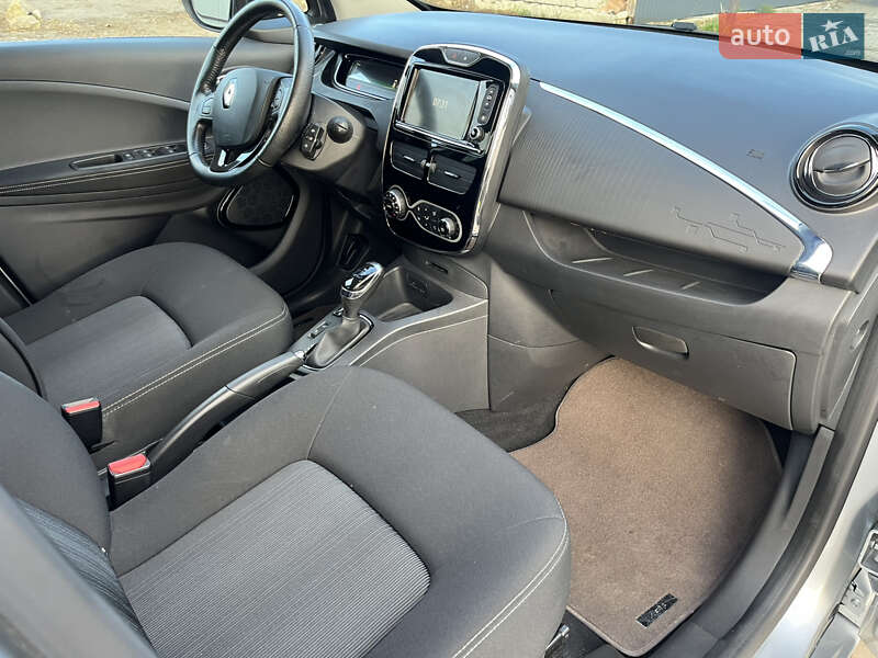 Хэтчбек Renault Zoe 2019 в Дрогобыче фото 40 Хэтчбек Renault Zoe 2019 в Дрогобыче