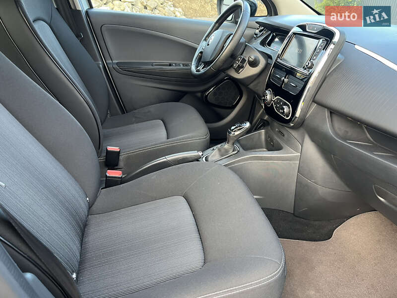 Хэтчбек Renault Zoe 2019 в Дрогобыче фото 41 Хэтчбек Renault Zoe 2019 в Дрогобыче