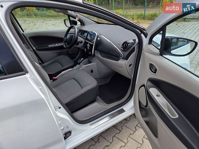 Хэтчбек Renault Zoe 2016 в Черновцах фото 18 Хэтчбек Renault Zoe 2016 в Черновцах